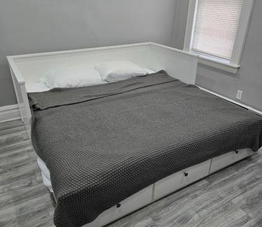 Hillside Apartamento | Perfect Pillow - Newark Airport