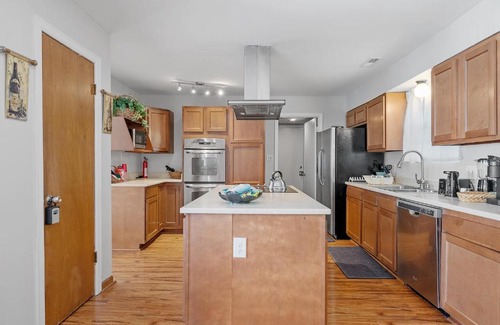 Coffeyville Casa | Perfect Private Getaway Minutes to Virginia Beach!