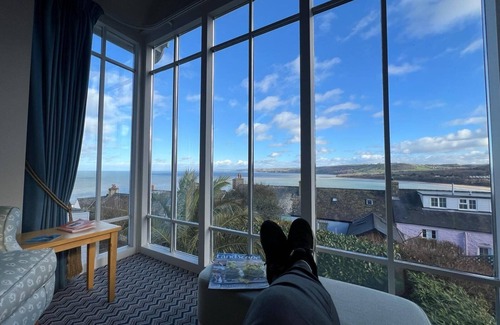 New Quay Casa | Perfect romantic retreat centrally located with sea views