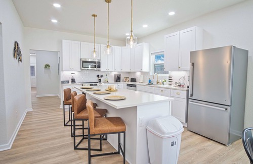 Denver Heights Cabaña | Perfect Spot to Relax 4br/3ba Near Dtown Hemisfair
