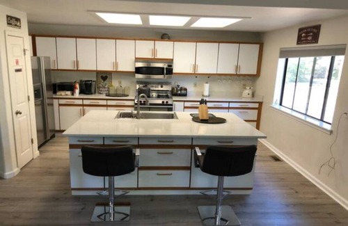 Tahoe Island Casa | Perfect Vacation Home (Sleeps 6)