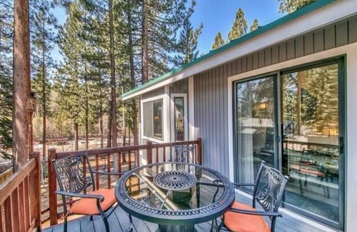 Tahoe Island Casa | Perfect Vacation Home (Sleeps 6)