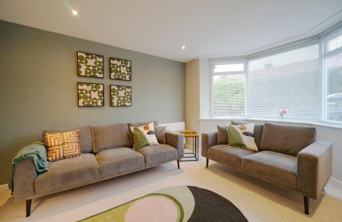 Wetherby Casa | Perfectly located 4 bed town house in central Wetherby sleeps 8