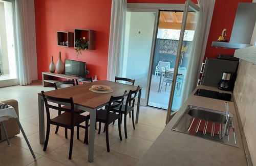 Bardolino Apartamento | Pergola House 2 - Poolfront with parking space