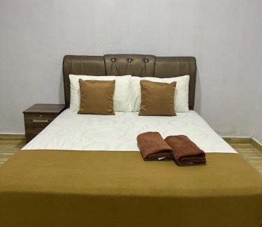 Kampung Gertak Seratus Hotel | Perhentian Mama's