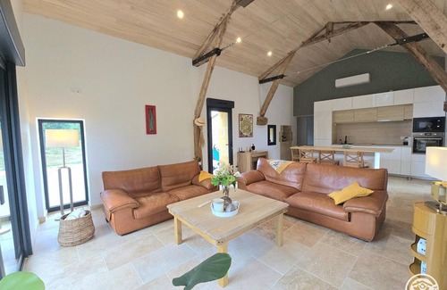Lanquais Cabaña | Casa Peregordina con Piscina Privada y Aire Acondicionado