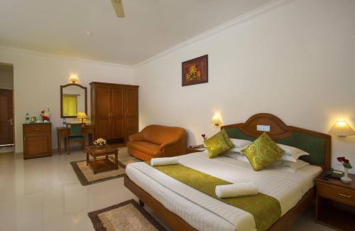 Kumily Hotel | Periyar Meadows Leisure Hotel