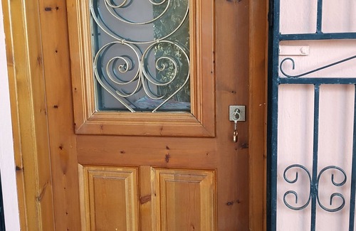 Milies Cabaña | Perky Roses Home, Milies Magnesias, Pelion Mountain, Volos, 37010, Grecia