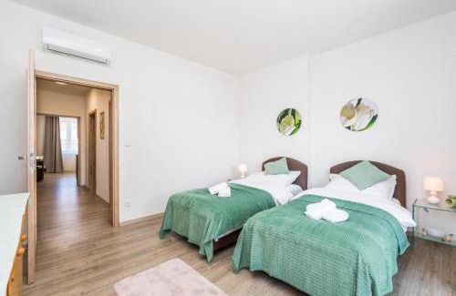 Hradec Kralove Apartamento | Perla Hradce 201