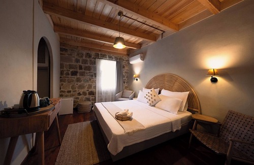 Adatepe Cama Y Desayuno | Perlacia Adatepe