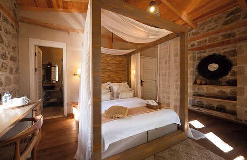 Adatepe Cama Y Desayuno | Perlacia Adatepe