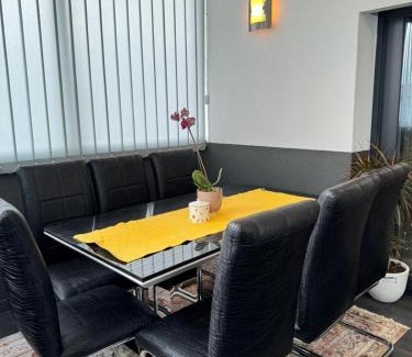 Braunau am Inn Apartamento | Perviz