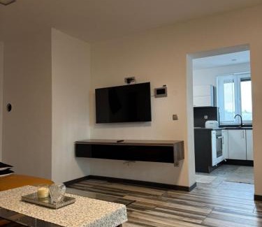 Braunau am Inn Apartamento | Perviz