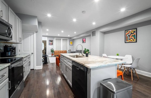 Brightwood Park Casa | Pet-Friendly 3BR DC Home | Free Parking + Backyard + Prime Location