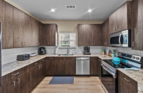 Denison Casa | Book Your Pet Friendly Stay in Denison