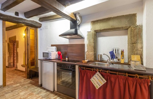 Rupit I Pruit Apartamento | Apartamento "Can Lo" con vistas a la montaña y Wi-Fi que admite mascotas