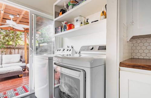 South Park Casa | Pet-Friendly Blanca Bungalow Artist Retreat in sunny San Diego