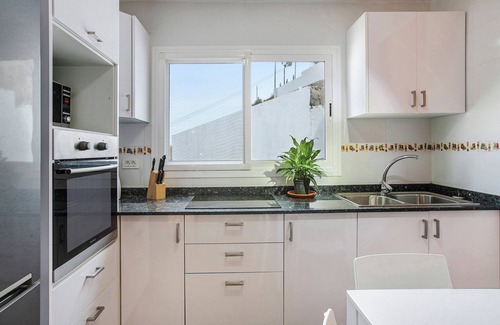 Gáldar Casa | Casa Buenavista, admite mascotas, con vistas al mar y a la montaña, terraza privada y Wi-Fi