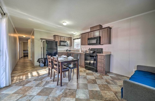 Cassopolis Cabina | Pet-Friendly Cassolopis Escape, Near Lake!
