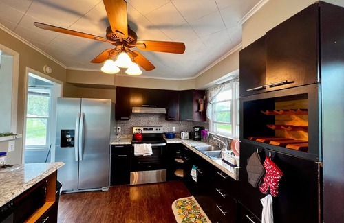 Durham Casa | Pet-friendly Catskill mountain home with office