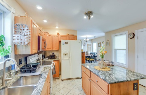 Claremont Casa | Pet-Friendly Claremont Vacation Rental!