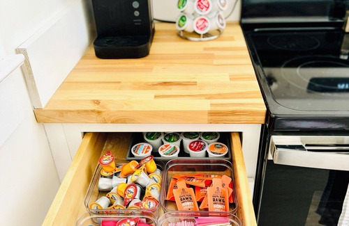 Orangeburg County Cabaña | Pet friendly country cottage with large fenced-in yard & horses on property