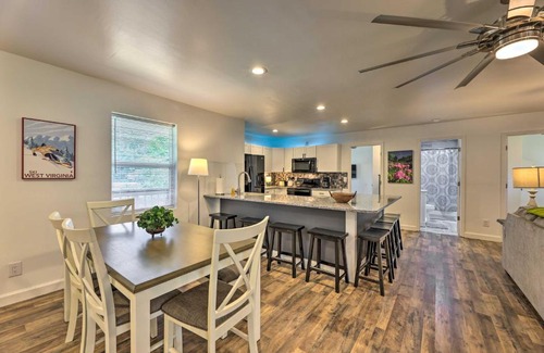 Fayetteville Casa | Pet-Friendly Digs with Fire Pit and Large Yard!