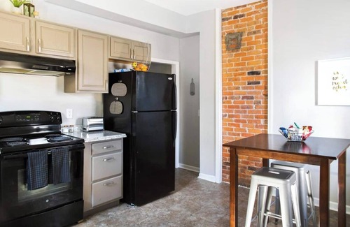 Weinland Park Casa | Breve Duplex Urban II del área norte; Cerca del centro de la ciudad, OSU, Centro de convenciones, Mapre