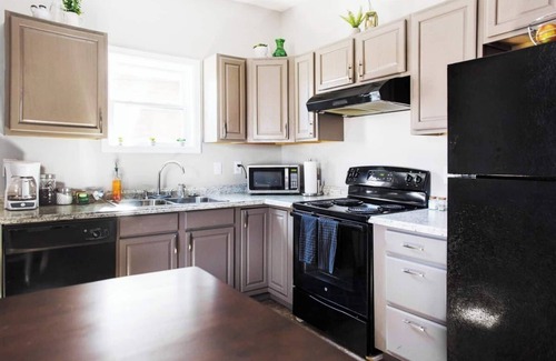 Weinland Park Casa | Breve Duplex Urban II del área norte; Cerca del centro de la ciudad, OSU, Centro de convenciones, Mapre