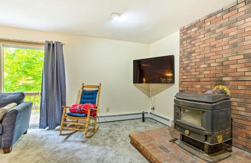 Gilford Casa | Pet-Friendly Gilford Home 3 Mi to Gunstock and Lake