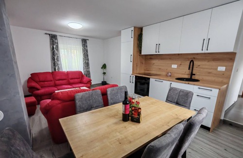 Klanac Casa | Casa que admite mascotas en Severin na.