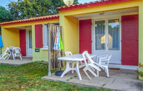 Saint-Savinien Casa | Pet Friendly Home In Saint-Savinien