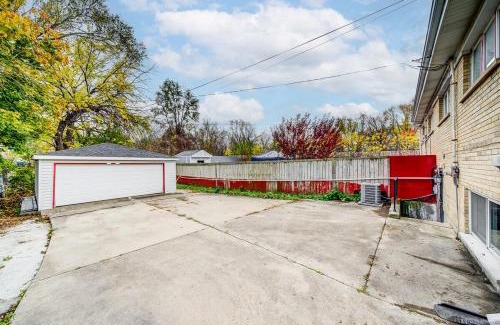 Villa Park Casa | Pet Friendly Near Airport 25Mi to Downtown CHI