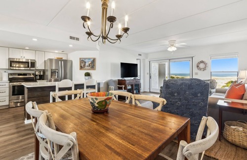 Amelia City Condominio | Pet Friendly Oceanfront Sailmaker Condo | Ground Floor | Updated Kitchen | Steps to the Beach