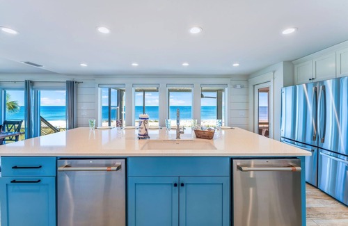 St. George Island Casa | Pet Friendly, Private Pool, Beach Front, Hot Tub, Free Beach Gear!