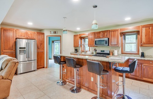 Bloomfield Township Casa | Pet-Friendly Pennsylvania Home - Pond, Deck & Bar!