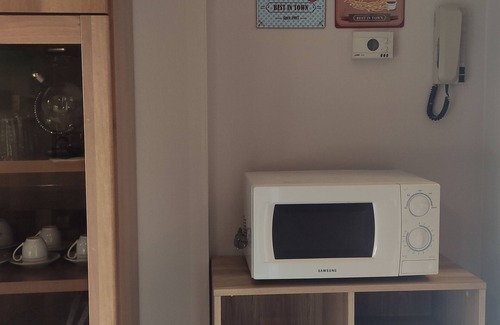 Lugana Apartamento | MASCOTA AMIGABLE - JARDINES PRIVADOS Y CERCADOS - WI-FI