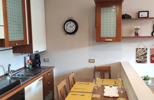 Lugana Apartamento | MASCOTA AMIGABLE - JARDINES PRIVADOS Y CERCADOS - WI-FI