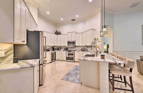 Braden River Casa | Pet-Friendly Resort Home: Private Pool + Spa!