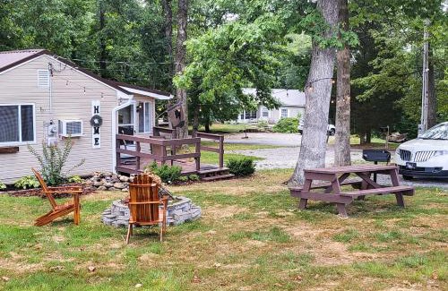 Sloans Valley Casa | Pet-Friendly Somerset Cottage Near Boat Ramps!