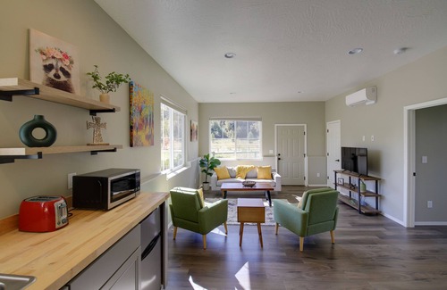 Stevensville Casa | Pet-Friendly Stevensville Home w/ Mountain Views!