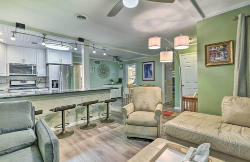 Taylor Cabaña | Pet-friendly Taylor Home w/ Backyard Oasis!