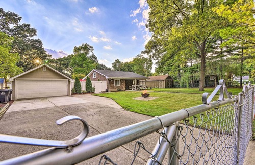 Taylor Cabaña | Pet-friendly Taylor Home w/ Backyard Oasis!