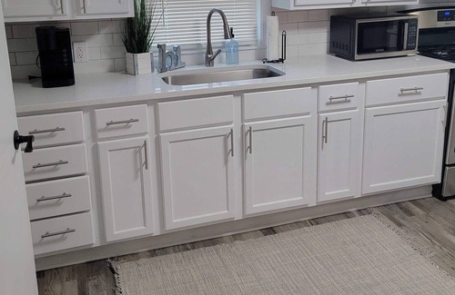 Paw Paw Lake Casa | Pet Friendly Vacation Home | Paw Paw Lake