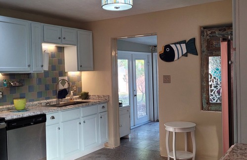 Edgewater Casa | Pet Friendly with no pet fees and pool access " The Riverwalk cottage"