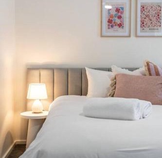 North Adelaide Apartamento | Petal and Bloom - 3BR Family CBD