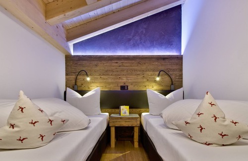 Sankt Anton am Arlberg Hotel | PETE - Alpine Boutique Hotel