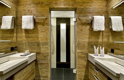 Sankt Anton am Arlberg Hotel | PETE - Alpine Boutique Hotel