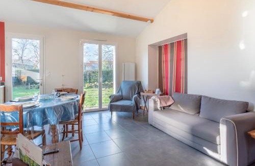 Saint-Georges-de-Pointindoux Casa | Petite maison à la campagne