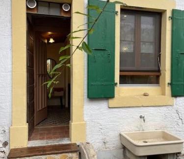 Baulmes Apartamento | Petit appartement au rez